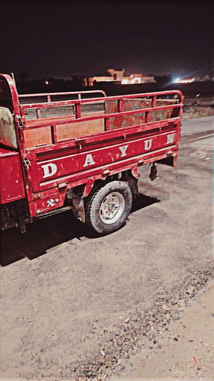 سلام عليكم ستوته موديل 2022 كفاله عامه  تريده هي وغراض مال سمج كبل حط سمج وبيع تريده وحده الشراي يتفضل العنوان بغداد التاجي حي الحسن العسكري رقم الهاتف ***********
