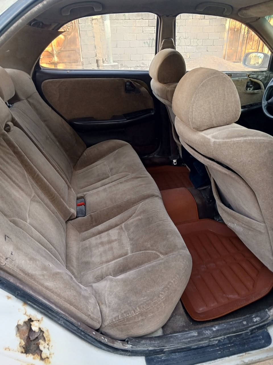 كرستا نفخ مكفولة من الكصه والنقل راعيها يريد تحويل مكينه جديد توني شادها 2500 كشرتها تخبل عوزها شويه ترتيب ضربتها بالمدكر الامامي السعر 49وبيها مجال المكان البصرة الزبير حي الصحفيين الثانيه 
رقم الهاتف ***********
