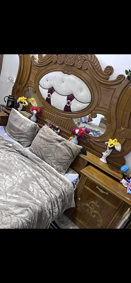 استخدام ٦ اشهر مشترينها بمليون ونص واريدها ب٩٥٠ قفل


**إذا كنت صاحب هذا الإعلان وتريد حذفه لأي سبب، رجاءا أرسل رسالة إلى الدعم الفني**