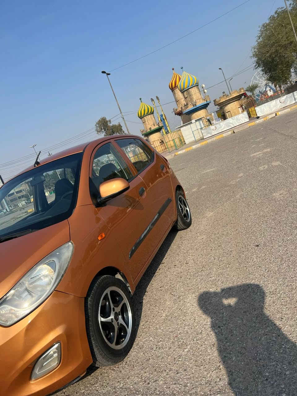 السلام عليكم هونداي اًٌٍّْيٌٍّْٰ 10موديل ٢٠١٥ بيه بنيد صبغ وباب بصف سايق صبغ ماشيه ٧٠ الف سياره ب٨٢ للاستفسار 
***********
