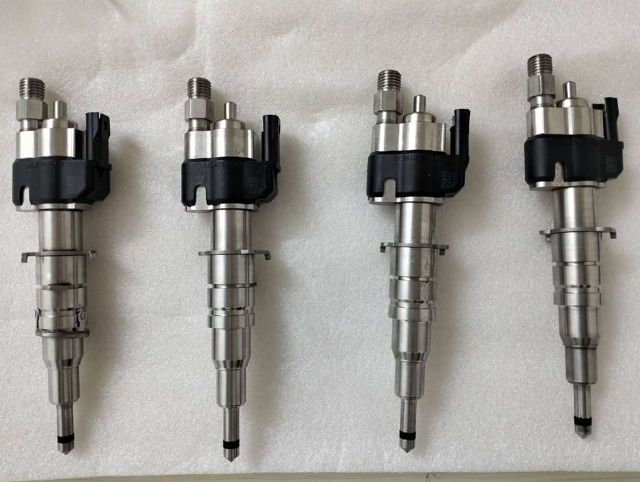 نوزلات BMW
جديده 
بيع شلعه 
4 قطع 
الأسعار مناسبه 
***********
