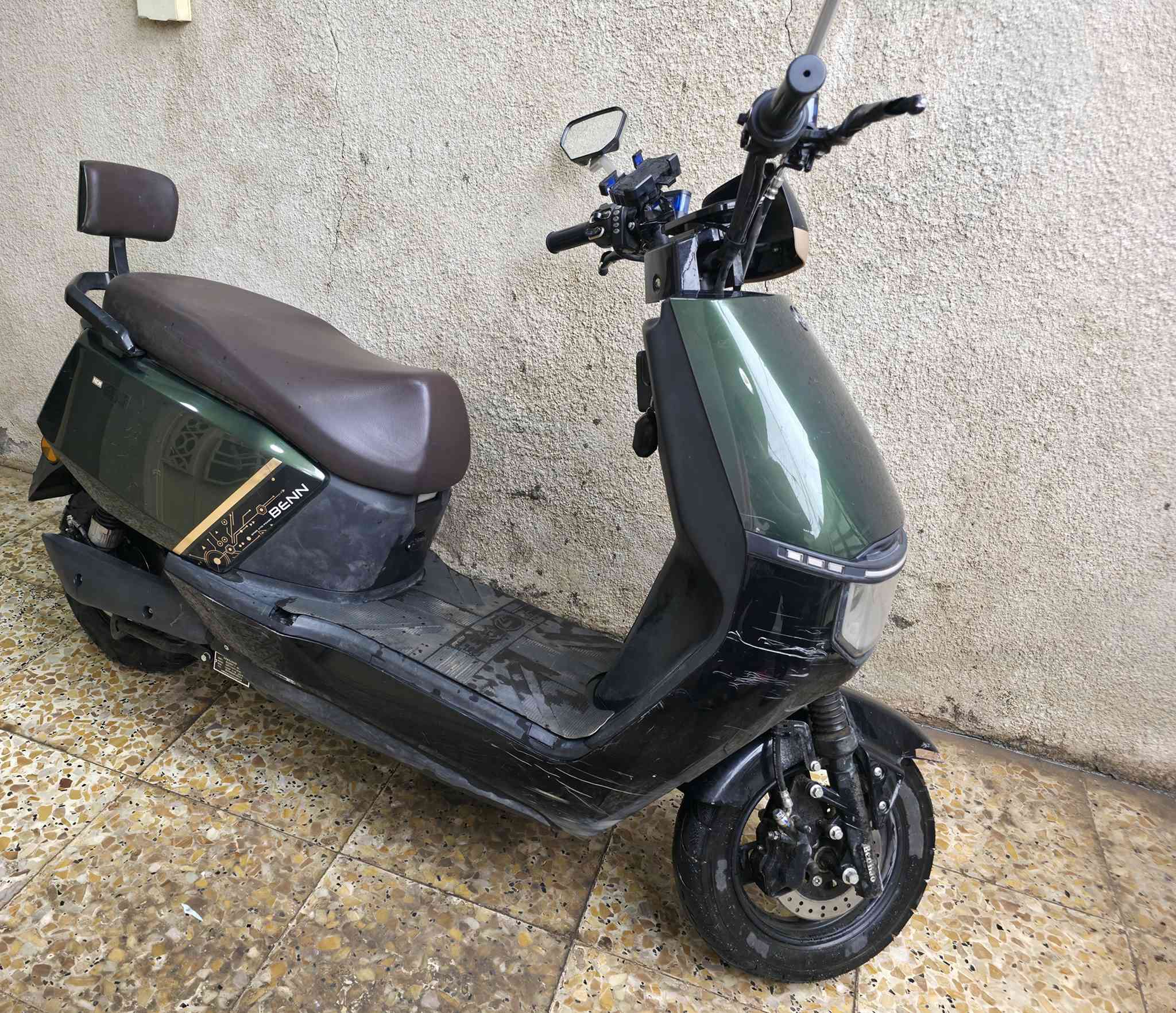 دراجة كهربائية للبيع استخدام شخصي نضيفة كلش السعر 575 للاستفسار اكثر *********** مكاني حي الجهاد بغداد
