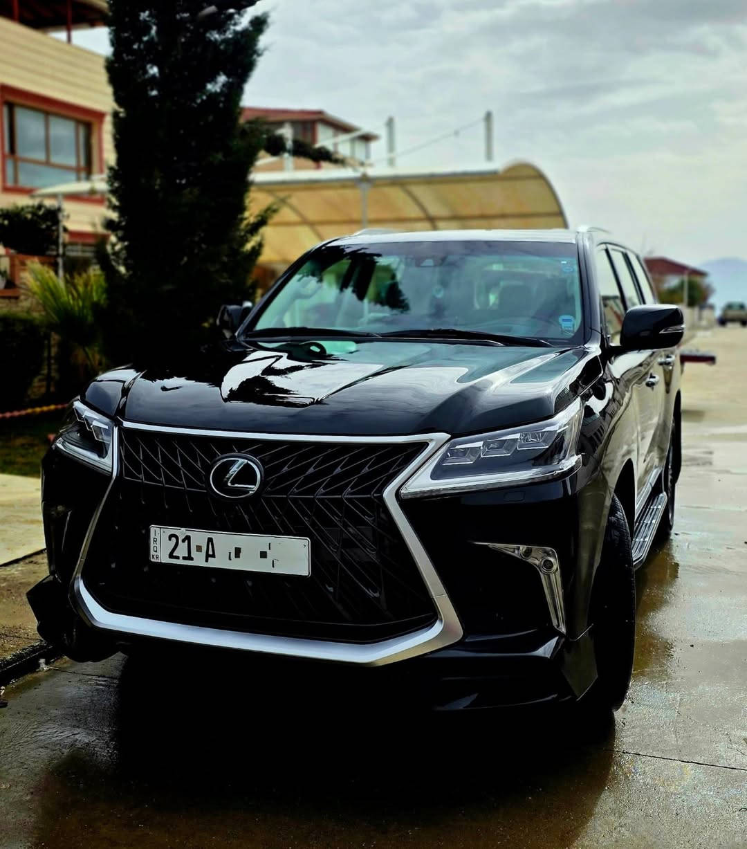 السلام عليكم
للبيع
               Lexus Supersport 2017                  
لون اسود ملكي ممشى قليل ١٢٣ الف كم حقيقي، بريمي 
معروفة مواصفات الليكزس 
فول مواصفات داخل جلد اصفر بالجيس 
كشنات كهرباء تدفئة و تبريد امامي و خلفي و ميموري
جكات هوائية
داتاشو 
رادار امامي و جانبي
مري اوتو ديم
كامرات ٣٦٠ وكالة
بصمة ٤ ابواب 
صندوك كهرباء 
لايتات دايناميك 
سقف كنتارا
نظام زحف و انظمة قيادة
و هواااية بعد مواصفات

مكينة ٨ سلندر ٥.٧ غني عن التعريف

سيرفس كامل دهون و فلاتر قبل كم شهر
تخم تاير دنلوب اصلي ياباني جديد 

السيارة كلش جديدة، و باقية بحالة الوكالة، بصمتين موجودة و حتى كاعيات الشركة و فرشة الدشبول موجودة، و حتى الهوك مالتها موجود، و هاي من النوادر على موديلها 
جان عليها ppf من ال ٢٠١٧ و قبل سنة شلته قبل لا يخلص الضمان مالته 
بيها فقط دائرة صغيرة بخ بالدعامية الامامية جهة اليسرى و باقي السيارة مكفولة من الشخوط و الصبغ و البارد و سونار موجود

السيارة مرآية ماشاءالله 🧿
مكانها سليمانية و رقمها سليمانية مميز
تحويل ثاني يوم 
سنوية و فحص و هزة جديد و رقمها مميز ٤ ارقام سليمانية حرف A
للمزيد من التفاصيل نورني بالخاص او اتواصل واتساب
***********

اخوكم زيد فور برمجة
