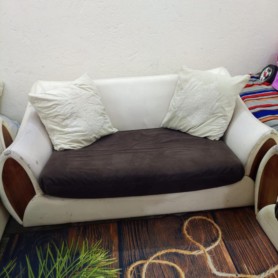 تخم للبيع مكان زديناويه سعر 60 واتساب ***********
