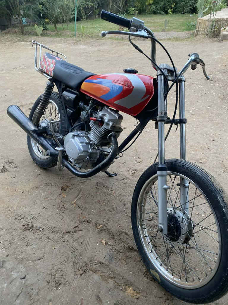 السلام عليكم للبيع دراجة اربعه كير نامه شلامجه أوراق اصولي مديل 15 السعر ٤٥٠ وبيها مجال بسيط مكاني كربلاء الحسنيه الشراي يتصل *********** كربلاء, العراق
