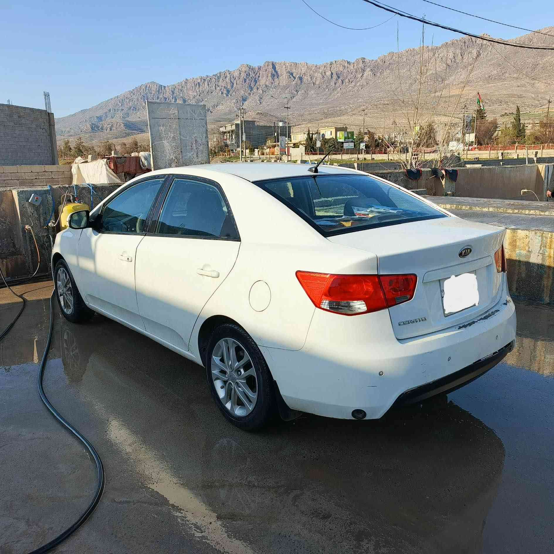 کیا سیراتۆ مۆدێل ٢٠١١ مەرغوب
سێ پارچەی بۆیاغە 
دووسێ جێگای بچوکی تەعدیلە 
سەیارەیەکی زۆر ڕێک و جوانە 
نزیکەی ٦٠٠ هەزار غرامەی لەسەرە 
دوای مەعامەلە دەتدەینەوە أربيل, العراق


**إذا كنت صاحب هذا الإعلان وتريد حذفه لأي سبب، رجاءا أرسل رسالة إلى الدعم الفني**