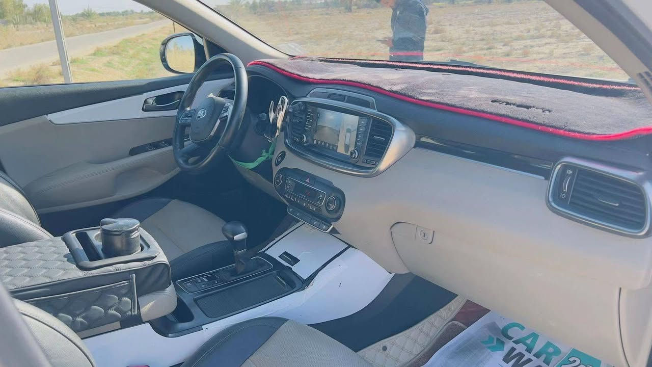 سورنتوا 2020 خليجي مكفوله كفاله عامه رقم بغداد الجديد فول فول مواصفات واحد على واحد
بصمه
بنراما
5كامرات محيطيه
6 سلندر فور ويل
ماشيه 100 الف حقيقي
كشنات كهربائيه
7راكب
كشنات جلد
برده أبواب
باقي المواصفات معروفه
السياره جاهزه ماناقص برغي
بسمي تحويل ثاني يوم 260 وبيه مجال
عنوان بابل ***********
