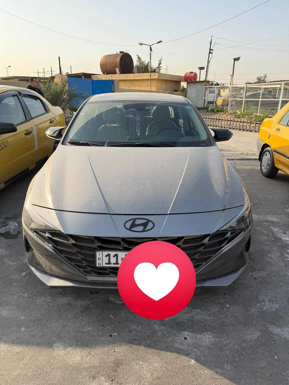 السلام عليكم
النترا 2023 هايبرد   ماشية 86 الف 

مواصفات 

كشن سائق كهربائي 

تدفئة ، تبريد  

رادار امامي ،.رادار خلفي

تحديد مسار 

فتحة 

تشغيل عن بعد 

ترحيب 

شاشة متصل 

توقف ذاتي 

داخل ابيض 

حادث امريكا

جنطة تبديل و بارد جاملغ ايمن

حادث بالعراق ( جاملغ ايسر و شويه من الباب حادثها باقي ما مصلح ) 

مكان السيارة 

الحرية . الدولعي 

السعر 145 $ و بيها مجال 

للاستفسار ***********
