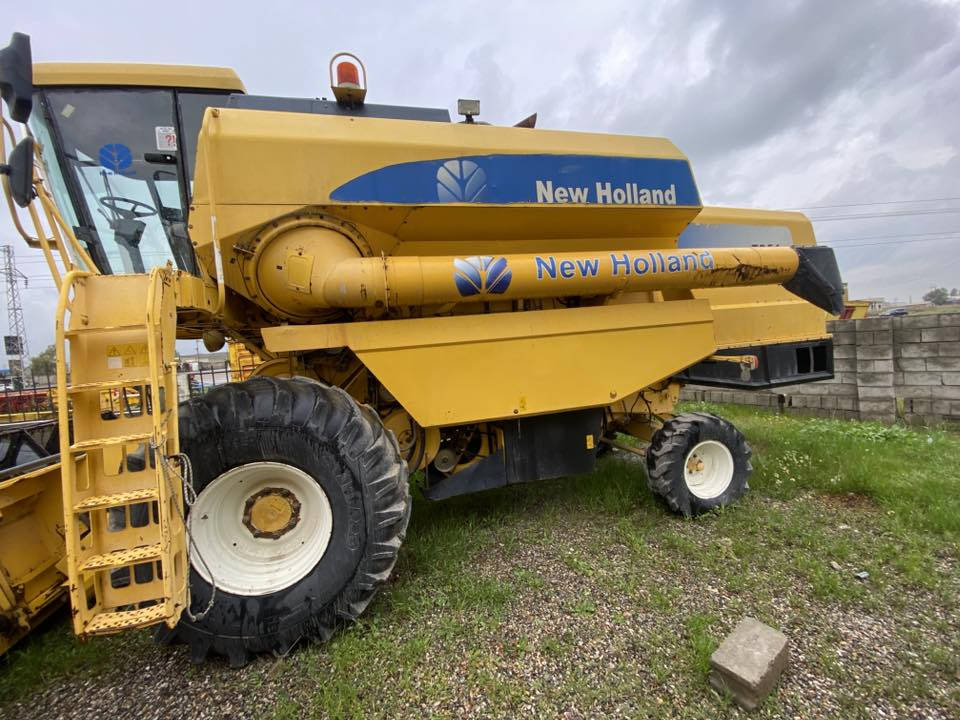 حاصودة للبيع
مواصفات :
*موديل 2007
*هايدرو 54
*رقم اربيل
*أوروبي بلجيكي اصلي
*مكفول كفالة عامة
العنوان : كركوك - قرب مطعم ميديا
رقم الهاتف :
***********
***********
