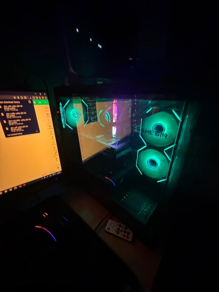للبيع
كارت. 4060 rtx

معالج i5 12400f 
مبرد مائي مروحتين. فانتا
رامات 16 -8*2
3200hz

هارد m.2 -252gb

Ssd 1t

بور سبلاي 650w 

نظيفه كلش وماخذها قبل فت ه وستخدام قليل.و ضمان شهر انطي بيها 
سعر :مليون و ميه وخمسين

سبب البيع شغل عندي وما جاي الحك افتحها صايره مزهريه.


**إذا كنت صاحب هذا الإعلان وتريد حذفه لأي سبب، رجاءا أرسل رسالة إلى الدعم الفني**