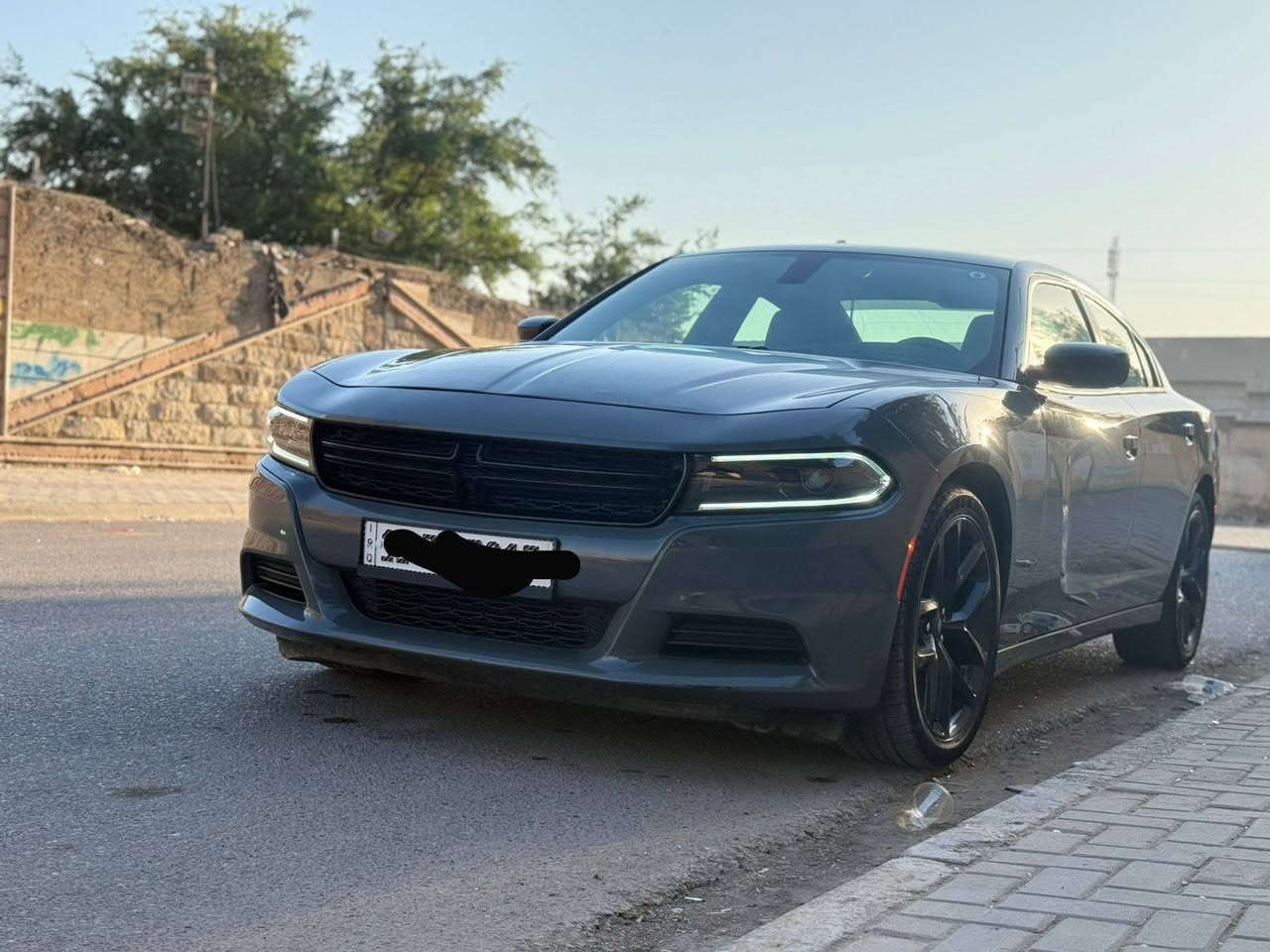 لسلام عليكم جارجر SXT  مواصفات معروفه تشغيل عن بعد حساس خلفي كشن كهربائي تبريد قطعتين ويل 20 لون سمنتي محرك 3600 ماشية 17 الف اخت الزيرو رقم بغداد باسمي حادث مبدل بنيد فقط وبيه كم رصعه حالوب كلش ناعم  العنوان بغداد مدينة الصدر  مراوس  انترا فورتي كورلا الباقي حسب القناعه ***********
