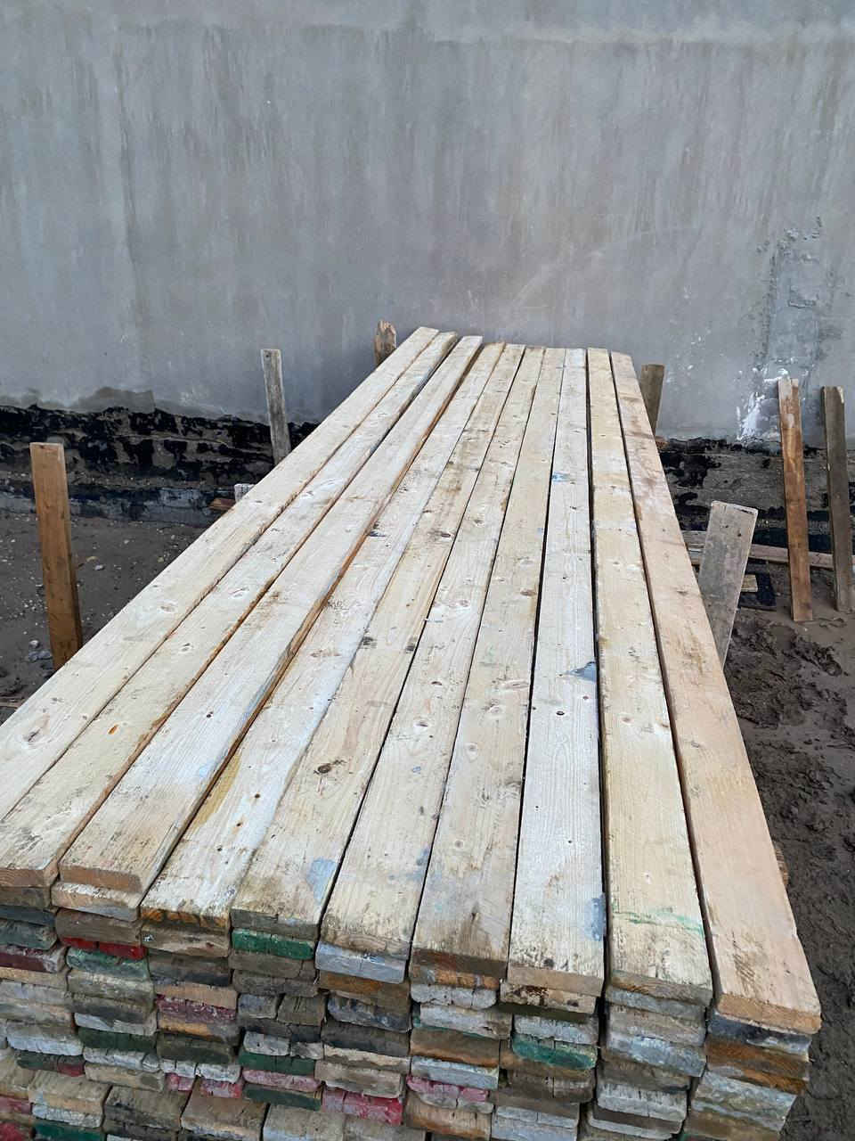 خشب للبيع مكاني حله ***********\\***********
