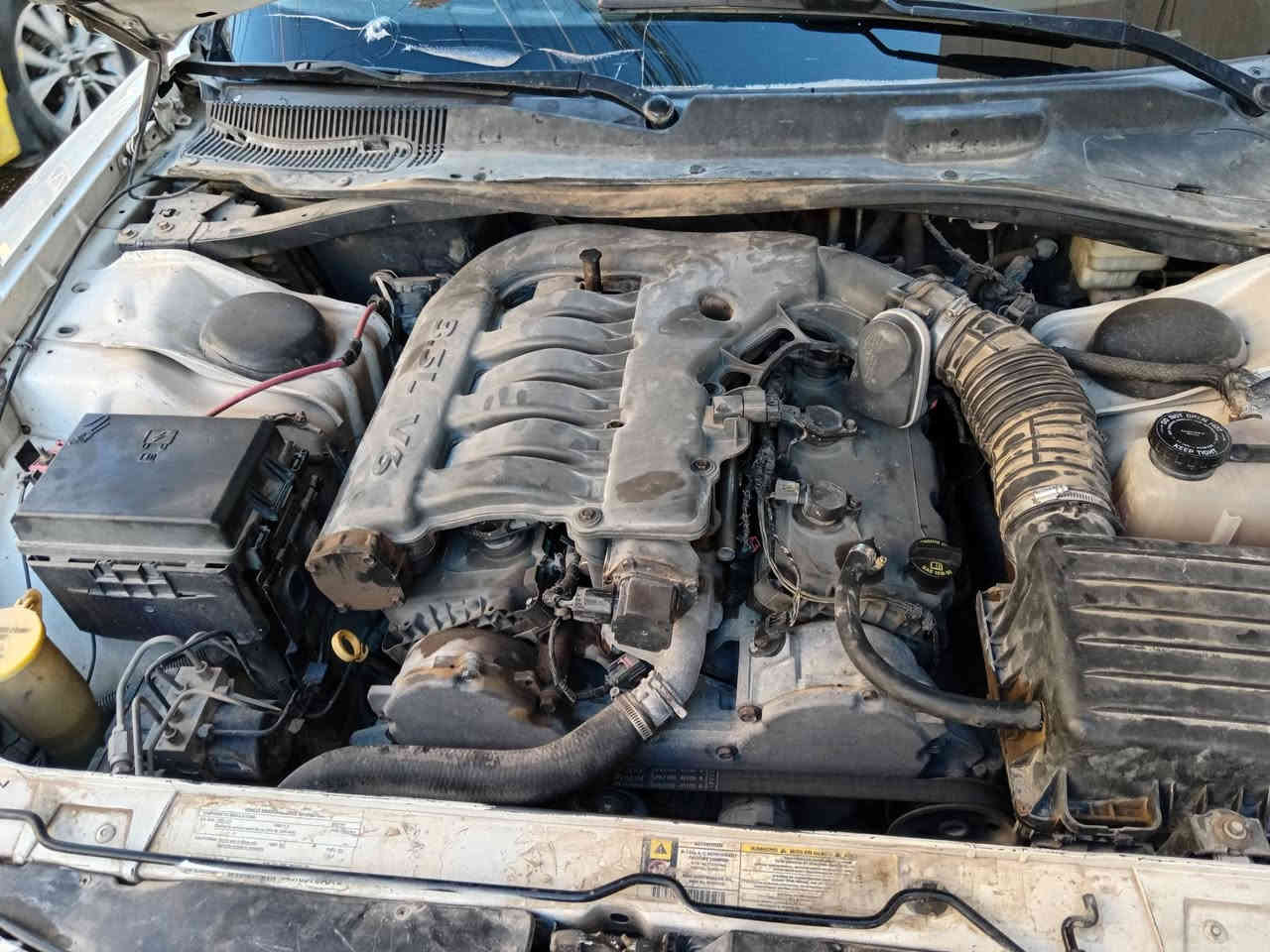 للبيع دوج جارجر ٢٠٠٨ محرك ٣٥٠٠ اصل اي بي اس صدر امامي خلفي جديد طخم تايرات بيها ضبغ هلالات ونص باب السايق رقم أربيل انكليزي مكان السياره الموصل الكياره اتصل ٠٧٧٤٠٨٨٣٥٩واتساب *********** السعر ١١٥ وبيها مجال
