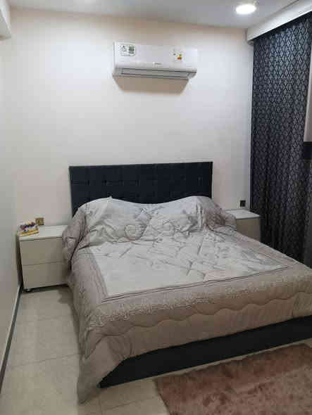 للايجار السنوي شقة قرب جسر ال 600 مقابل بانزينخانة سبع ابكار.
غرفتين وصاله ومطبخ وخدمات مؤثثة بالكامل درجة اولى بناء جديد مع مصعد شغال 24 ساعه.
للعوائل فقط ولمدة لاتقل عن 6 أشهر.
للتواصل خاص أو واتس اب ***********
