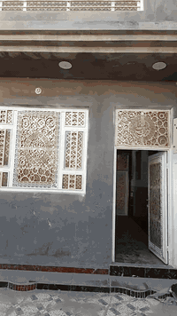 يا ألله
بيت العمر بناء جناي 
المساحه ٢٥٠م
 الوجه ١٢ونص ونزال٢٠م
طابقين 
متكون من ٤ غرف نوم 
و٢صاله و٣ مجمعات صحيه 
واستقبال ومطبخ حار وبارد وكراج
نظام البيتونه يعني تكدر أضيف بناء بعد غرفتين نوم للطابق الثاني 
حيث يصبح ٦ غرف نوم
 حسب مخطط البناء 
الموقع الموظفين 
للأستفسار أكثر 
مراجعة مكتب دار السلام
 بحي الموظفين
 او الاتصال 
ابو حيدر 
***********
***********
ابو حوراء 
***********
***********
