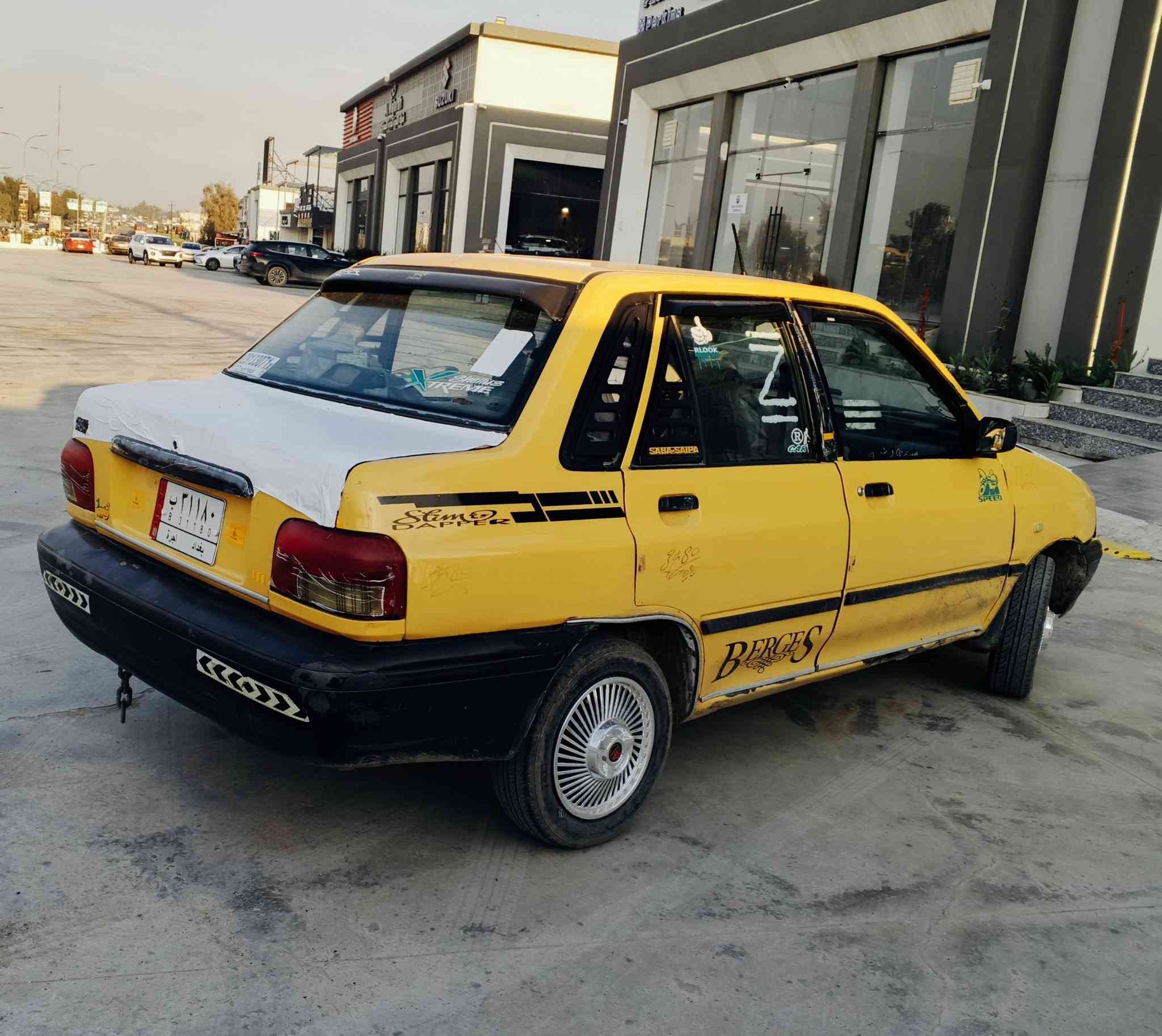 للبيع سايبه موديل2011شرط الوكالة وتحويل من الشرعي مشروع وطني سنويه27سياره جاهز عليها هيه114الف فقط كير محرك شرط
على فحص ((السعر 16$))مكان السياره موصل الأيسر التواصل على الارقام/(***********)
(***********)
