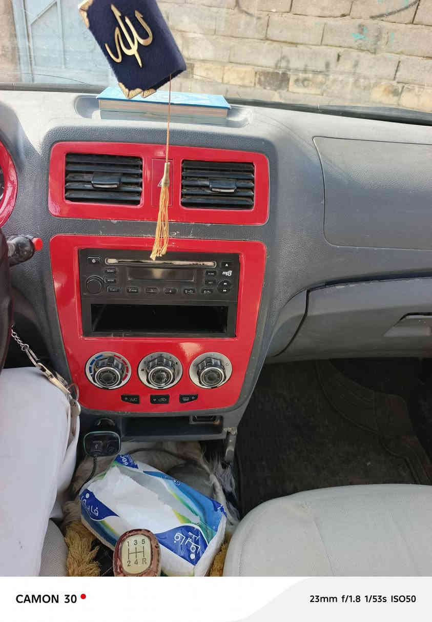 السلام عليكم
شيري كوين ميرال قبق ابيض 

متجاية ومصلحه مكينه بيها رنگات صدر حدادية توني شاده كهربايات جيد جداً كامله مابيها نقص ابلاديه موديل 2016 رقم مثنى راعيهه بالسماوة يريد مداور مباشر بيها خياسات بصيطة 

العنوان الديوانية الحمزة الشرقي 

السعر 23 وبيها مجال عليها هيئه وغرامات ينزلن من السعر 
او مراوس حسب القناعه 

***********
