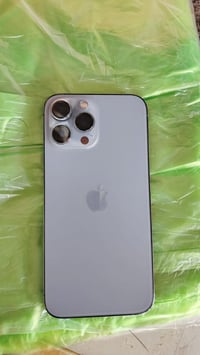 آيفون ١٣ برو ماكس • ٢٥٦ • بطارية ٨٠