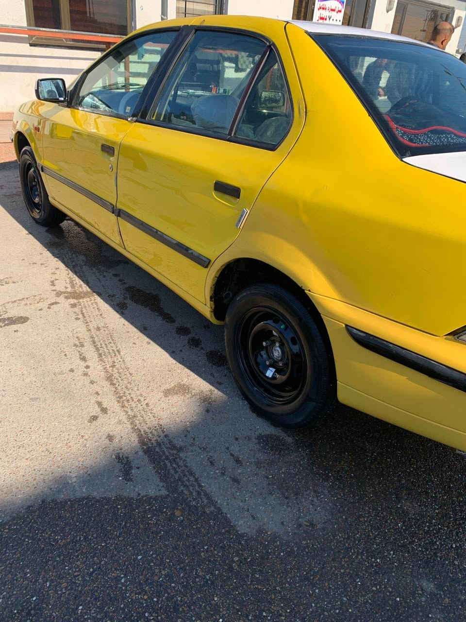 السلام عليكم
سمند تكسي للبيع موديل 2009 
مكينه خير من الله 
گير فرنسي مكفول 
تبريد فول 
كهربائيات كلها شغالة 
تخم تاير جديد وويل كب اربعتهن 
مكان السيارة بغداد 
السيارة نضيفه وحلوة ماشاءالله وجاهزة كبل تطلع للشارع 
السعر 38 وبيها مجال حك الجيه 
للاستفسار الاتصال ع رقم الهاتف
***********
