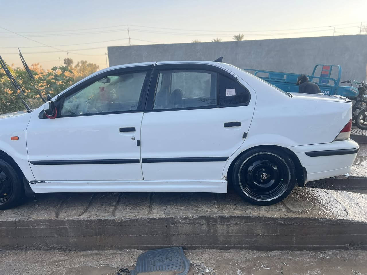 سمند 11 لبيع سياره حلوه محرك كير خير من الله بيه بنيد ورجعي نفسه سعر 41 مكاني بابل ***********
