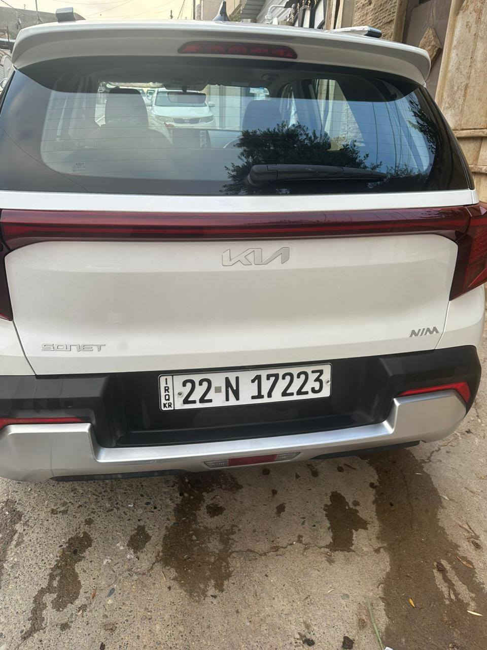 كيا سونيت / شركة Nim الدولية / موديل 2025 ضمان (5 سنوات ) من الشركة … ماشيه 5000km
مواصفات فول .. السقف  بانوراما سلايد اسود .. كراسي كهرباء تدفئة تبريد … اعلى مواصفات في الموديلالمحرك 15 دبل نوزل 
وفقط بانزين سعر 180ورقه مجال شويه هذا رقمي  *********** بي وتساب
