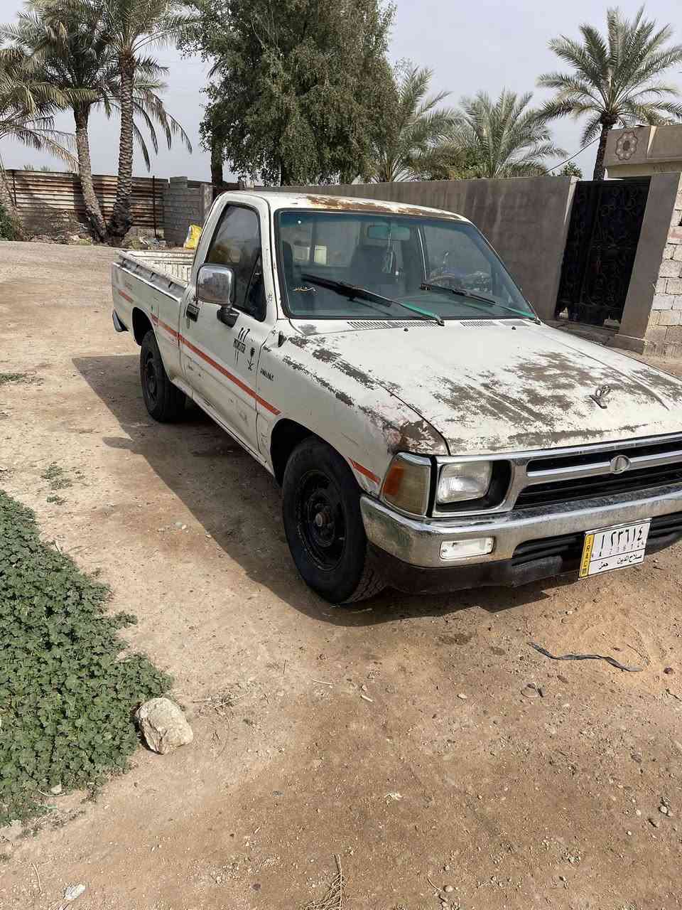 للبيع بيكم موديل1989 تبريد تدفئه شغال   تخم تاير  سبير جديد بعده ماماشي  عليه كير محرك  اكسل خير من الله تحويل ثاني يوم رقم صلاح الدين الماني  السعر 45$بيها مجال بسيط ***********
