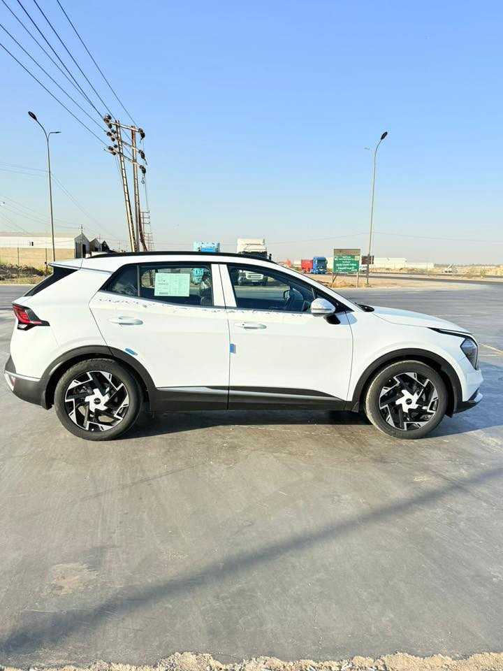 السلام عليكم كيا سبورتج ٢٠٢٣خليجي
Xxماشية ٤١ الف كم 

- [x] جنطه كهرباء

- [x] كشنات كهرباء تدفئه تبريد

- [x] كامره دواره شاشة كبيره تدعم كاربلي وكوكل 

- [x] حساسات امامي خلفي وجانبي وردارات 

- [ ] قيادة ذاتيه وتحديد مسار

- [ ] بانوراما 

- [ ] تبريد قطتين ومري شفط

- [ ] مكينة ٢٠٠٠ دوش

- [ ] رقم اربيل تحول او وكالة مباشر

- [ ] تحكم استرين اربع جهات 

- [ ] وضعيات قيادة 

- [ ] ويل كب كروم ١٩

- [ ] السيارة فول الفول ومناقصها برغي ومكفوله كفاله عامة 

- [ ] 📍مكان السيارة قضاء الصويرة 

- [ ] 📞للاستفسار ***********

السعر 229 وبيها مجال
