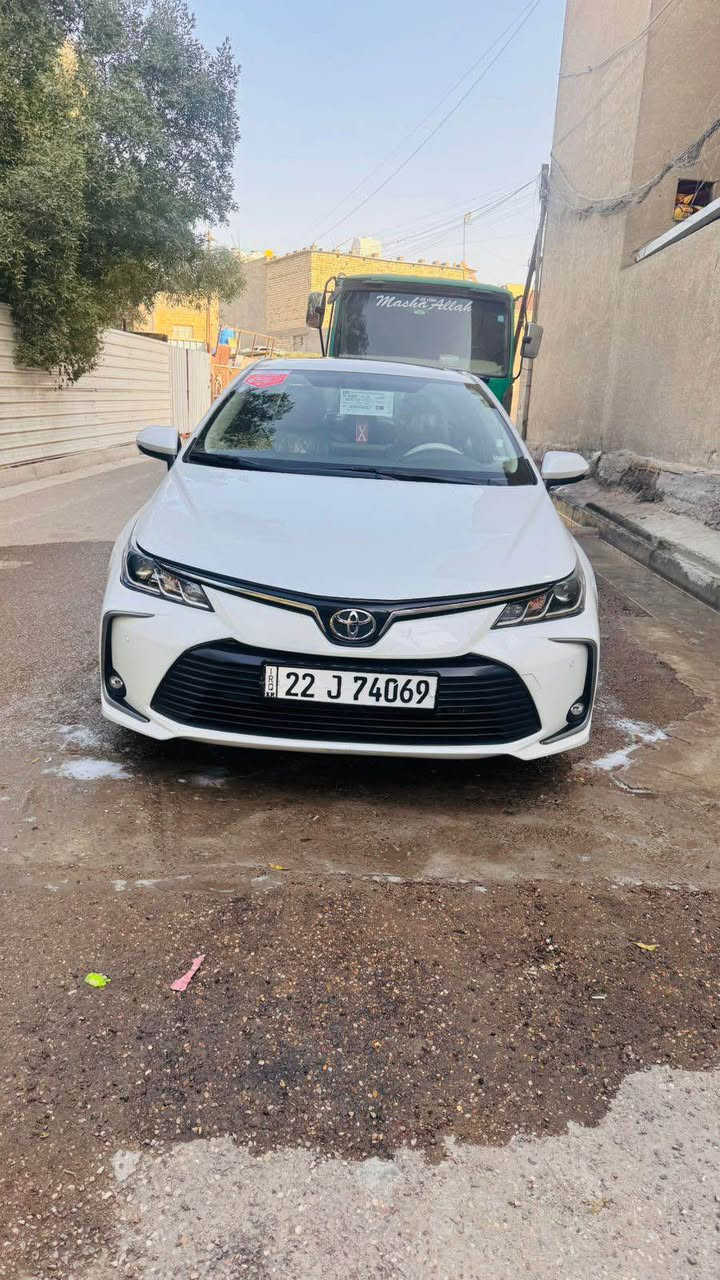 سلام عليكم كورلا للبيع موديل 2022 مكفوله من الصبغ ما عدا بارد بسيط گد 4 أصابع وماشيه 57 الف 
والسعر 158 ورقه *********** مكان السيارة بغداد العبيدي *********** والسيارة خير من الله بغداد, العراق
