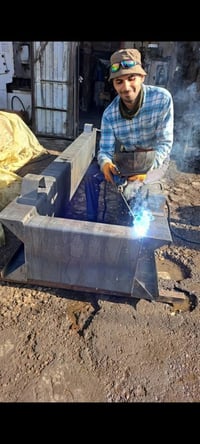 شواصي معمل العنبكي انتاج الشواصي لكافة انواع المكائن سكانيا١١٣ سكانيا٤...