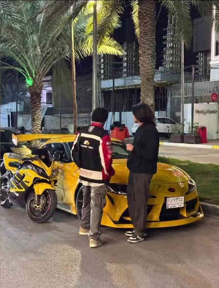 السلام عليكم 
دراجه هوندا F4i
حجم المكينه 600
بيع مستعجل فقط
كفراتها 75٪؜
السعر 27$
المكان كربلاء المقدسه
متواجد ع الواتساب ***********
