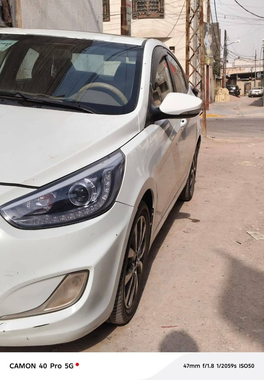 السلام عليكم سياره اكسنت موديل ١٦ فول مواصفات تنته تحكم ستيرن تبريد تدفئه خير من الله وارد خليجي مكينه ١٦٠٠ مكفوله من الضربه سياره جاهزه العنوان بصره السعر ١٠٠ ورقه بيهه مجال كلش قليل حگ الجيه ***********
