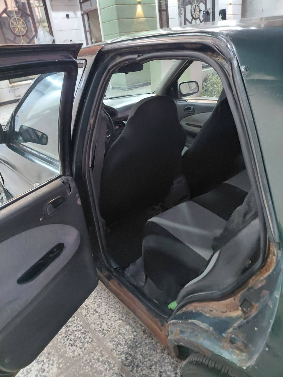 سيفا للبيع سياره سعر 17          موديل 96تواصل ***********
