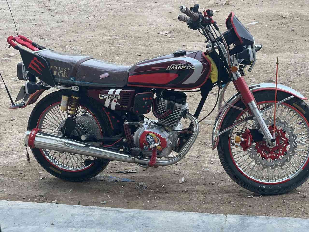 السلام عليكم نامي برو اربعه كير فول نضافه مكفوله من كلشي اوراق موجوده مكاني بحيرة حمرين السعر خاص ***********
