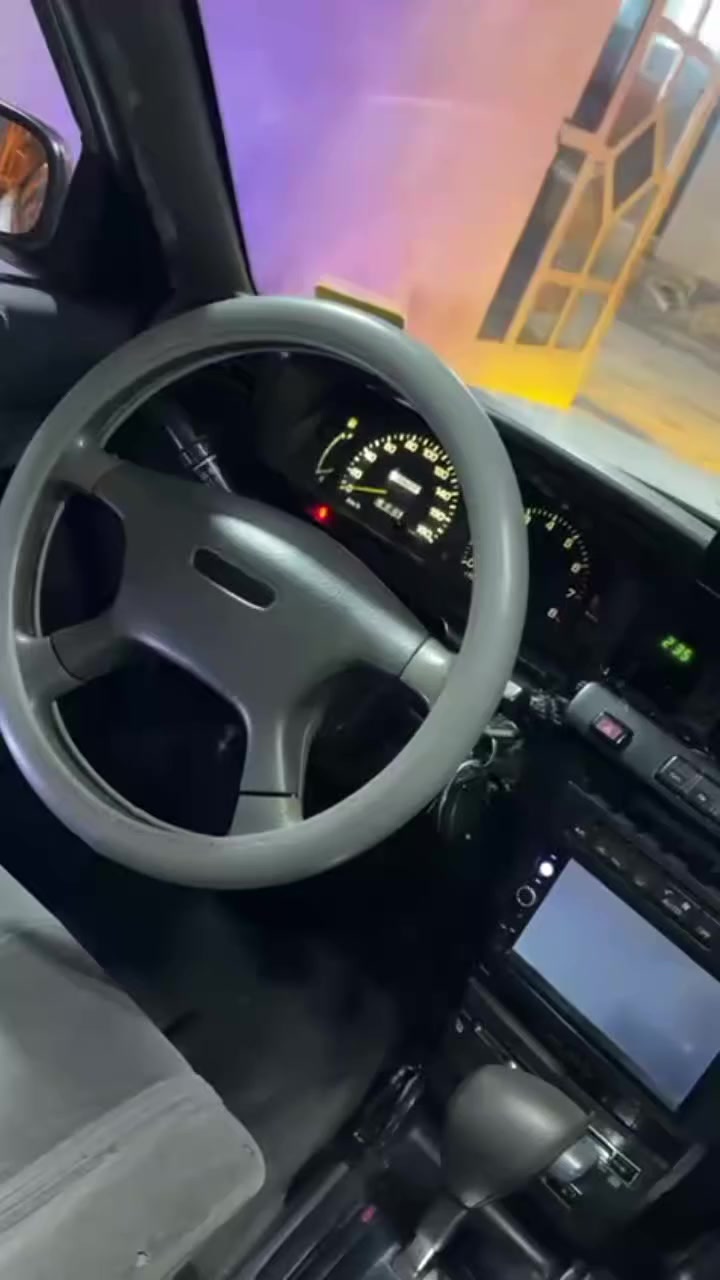 سلام عليكم مارك كربلائيه رقم كربلاء بسمي تحويل ثاني يوم انكليزي  السيارة مكفولة الضربه القويه كفاله والكص ونقل الجثه والياباني ما ينكفل من الصبغ حدادية ستوني مكملة تخم تاير السيارة جديد تبريد شغال والتدفئة هم شغاله غرفة حلوة مرتبه مكاني نجف رقم *********** السيارة 59 وبيه مجال اتصل وتدلل
