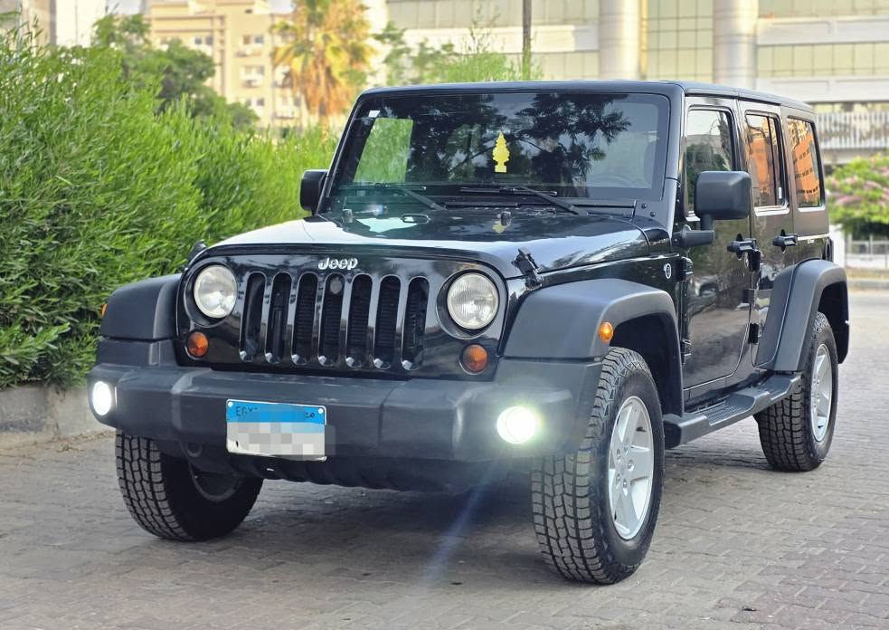 فبريكا بالكامل استوك بدون اي تعديلات عداد 146.000 الف رقم الماتور نفس رقم الشاسيه كوتش جديد كل حاجه شغاله بكفاءة عاليه لا تحتاج اي مصاريف 
مدينة نصر. 01150539492 القاهرة, مصر


**إذا كنت صاحب هذا الإعلان وتريد حذفه لأي سبب، رجاءا أرسل رسالة إلى الدعم الفني**