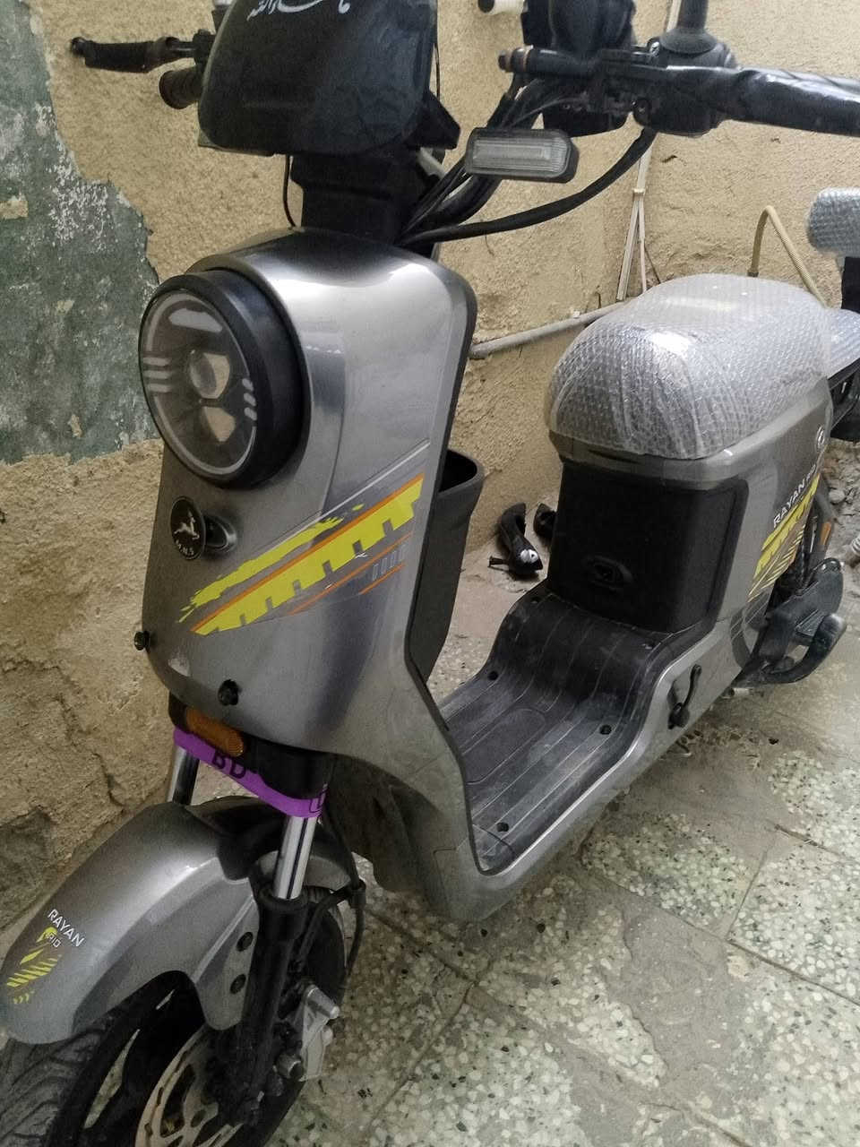 السلام عليكم دراجه شحن البيع جديده بس فطر بل كفر نوعيه ريان R10 ريان موديل 2025 4بطاريات كبار بيه دبل شاره لايت عالي ناصي شاشه تعرض الاعطال سله ويه مكان بغداد الحريه الثالث قرب جامع المفلش


**إذا كنت صاحب هذا الإعلان وتريد حذفه لأي سبب، رجاءا أرسل رسالة إلى الدعم الفني**