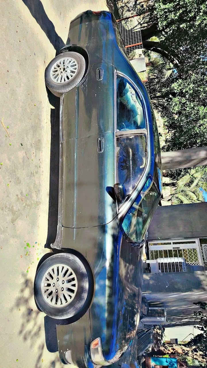 السلام عليكم
للبيع سياره شيزر نفخ 
كير مكينه مكفوله 
من الضربه القويه 
السعر 55وبيه مجال 
عليه غرامات 500يوكعن من سعره
اتصل ودلل ***********
