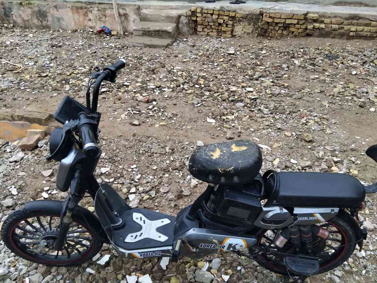 السلام عليكم دراجة شحن البيع
رقم***********
