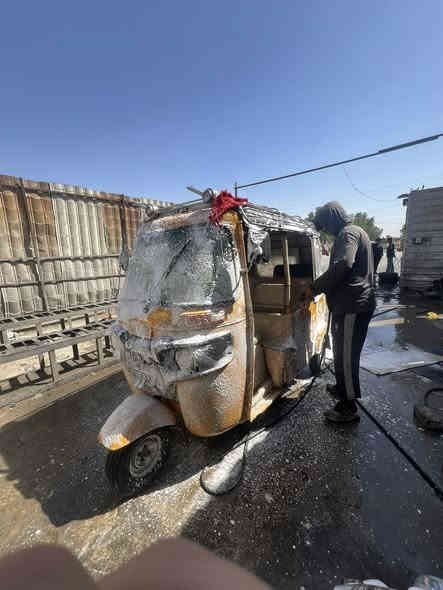 22 رقم وسنويه هيه وغراضها سيبايه شاشه دمام جلدات ودوشمه محرك وكشر مكفول عده طخه يم جاملغ تكتك كبل الشارع ***********
