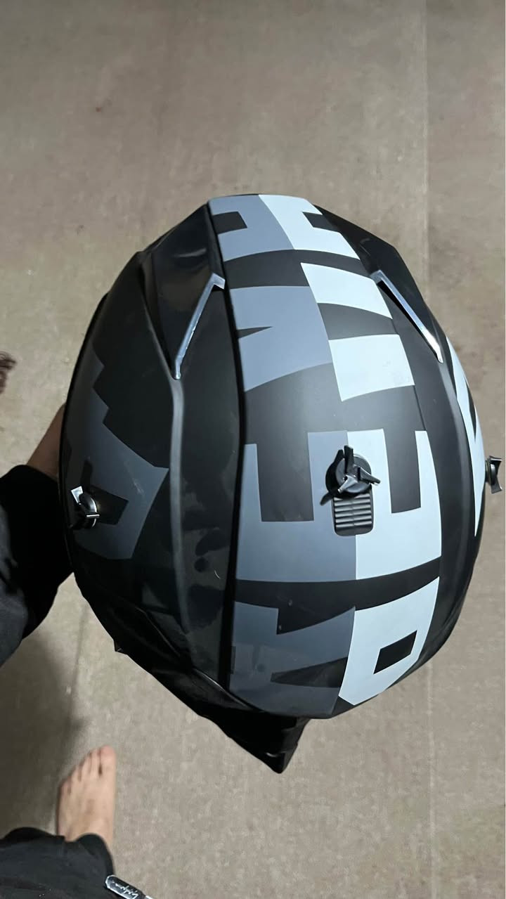 ‎خوذة دراجة، كلاوي فورمولا‎ أربيل, العراق


**إذا كنت صاحب هذا الإعلان وتريد حذفه لأي سبب، رجاءا أرسل رسالة إلى الدعم الفني**