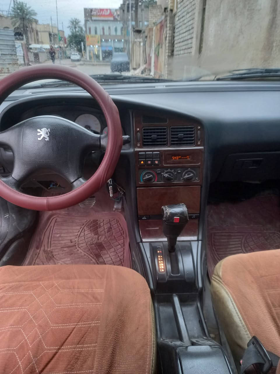 بيجو فرنسي 405 أوتماتيك موديل 2007 للبيع  للستفسار واتساب أو مكالمه على الرقم ***********   . رقم السياره ديوانية ألقادسية
