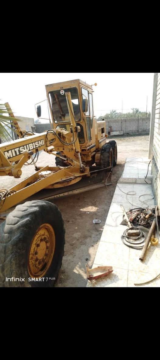 سلام عليكم كريدر مسي بوشي موديل 2002 رقم انبار ألماني رقم الهاتف ***********
