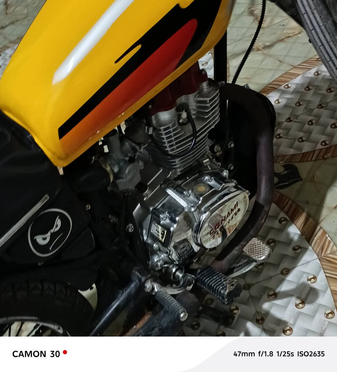 السلام عليكم شباب دراجه للبيع تامير تعمير سنه 2026 للبيع 700 وبيها مجال اللي يشتري خليه يتصل *********** واتساب موجود
