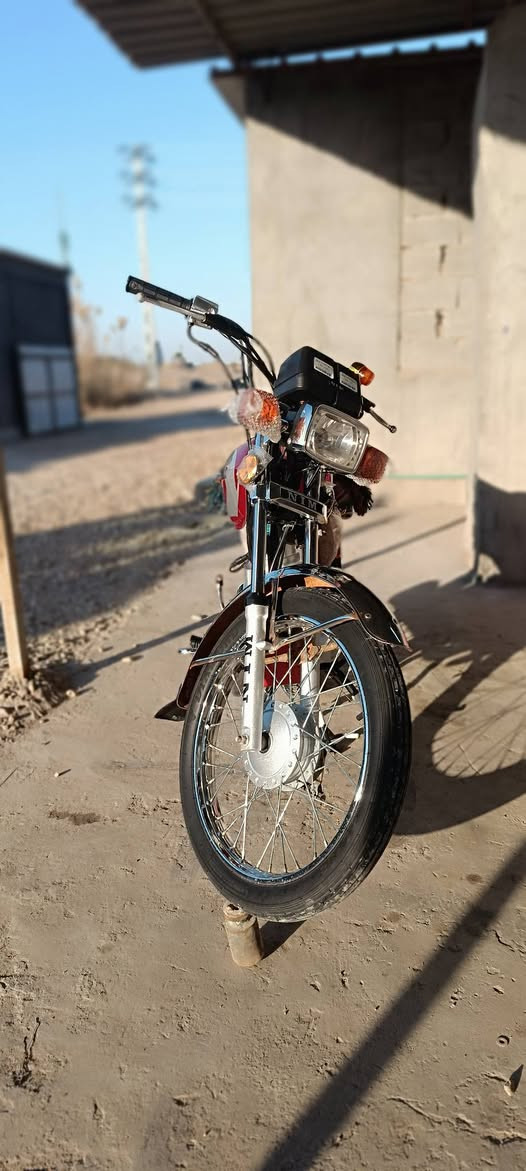 نامة متياز موديل ٢٦ وراق ما ناقصهة برقي سعر ٧٢٥ وبهة مجال بصيط


**إذا كنت صاحب هذا الإعلان وتريد حذفه لأي سبب، رجاءا أرسل رسالة إلى الدعم الفني**