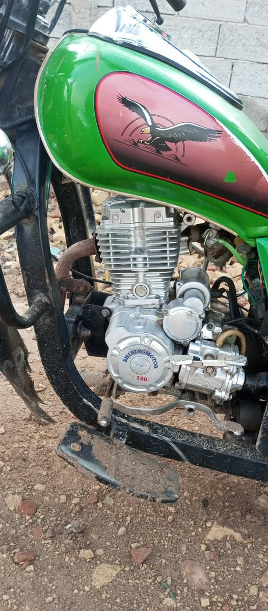 سلام عليكم ستوته موديل 22 اوراق كامله اصويله مال البلال ستوته عل بلاد السعر اتصل واني خادم ***********
