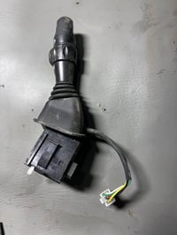 اغراض الي تفيدك يراسلني توصيل جميع المحافضات ٣الاف يدة لايت بس سكنهة م...