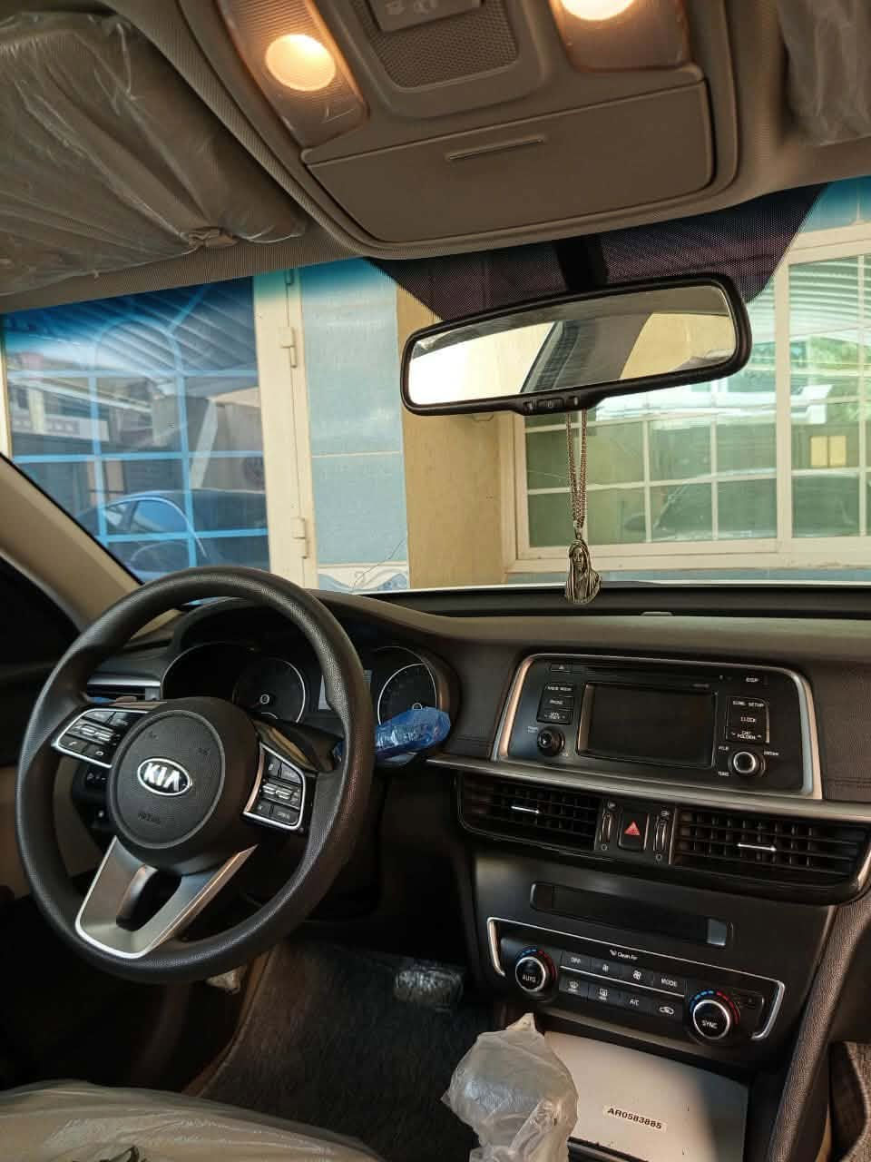 السلام عليكم 
للبيع أوبتما موديل 2020 محرك 2400 دوش السيارة خليجي كفالة عامة تحويل مباشر السيارة ماشية 102 كيلو متر حقيقي السيارة جاهزة من كلشي كما موضح في الصور للاستفسار الاتصال على الرقم ***********
مكاني في الناصرية مركز ومن الله التوفيق للجميع بالنسبة للسعر اتصل وبالخدمة
— في ‏‏الناصرية‏، ‏ذي قار‏‏.
