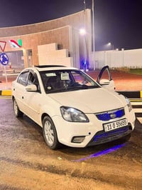 كيه ريو فول فتحه تحكمات سياره جاهزه ويل كب ٥ هزه جديده شرط سونار موجود...