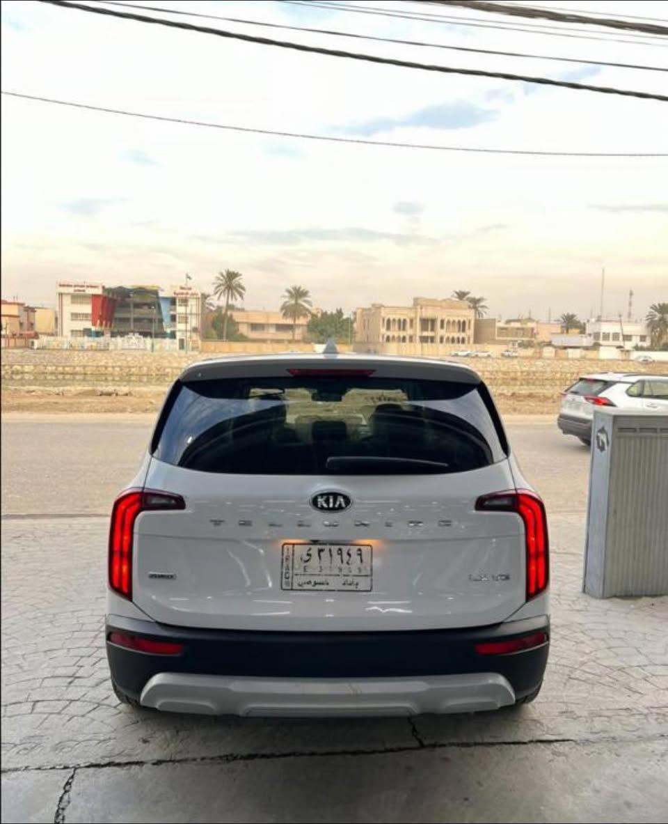 السلام علكيم.  للبيع كيا تلورايد موديل ٢١ رقم بغداد حادث كلش خفيف للاستفسار   ***********
