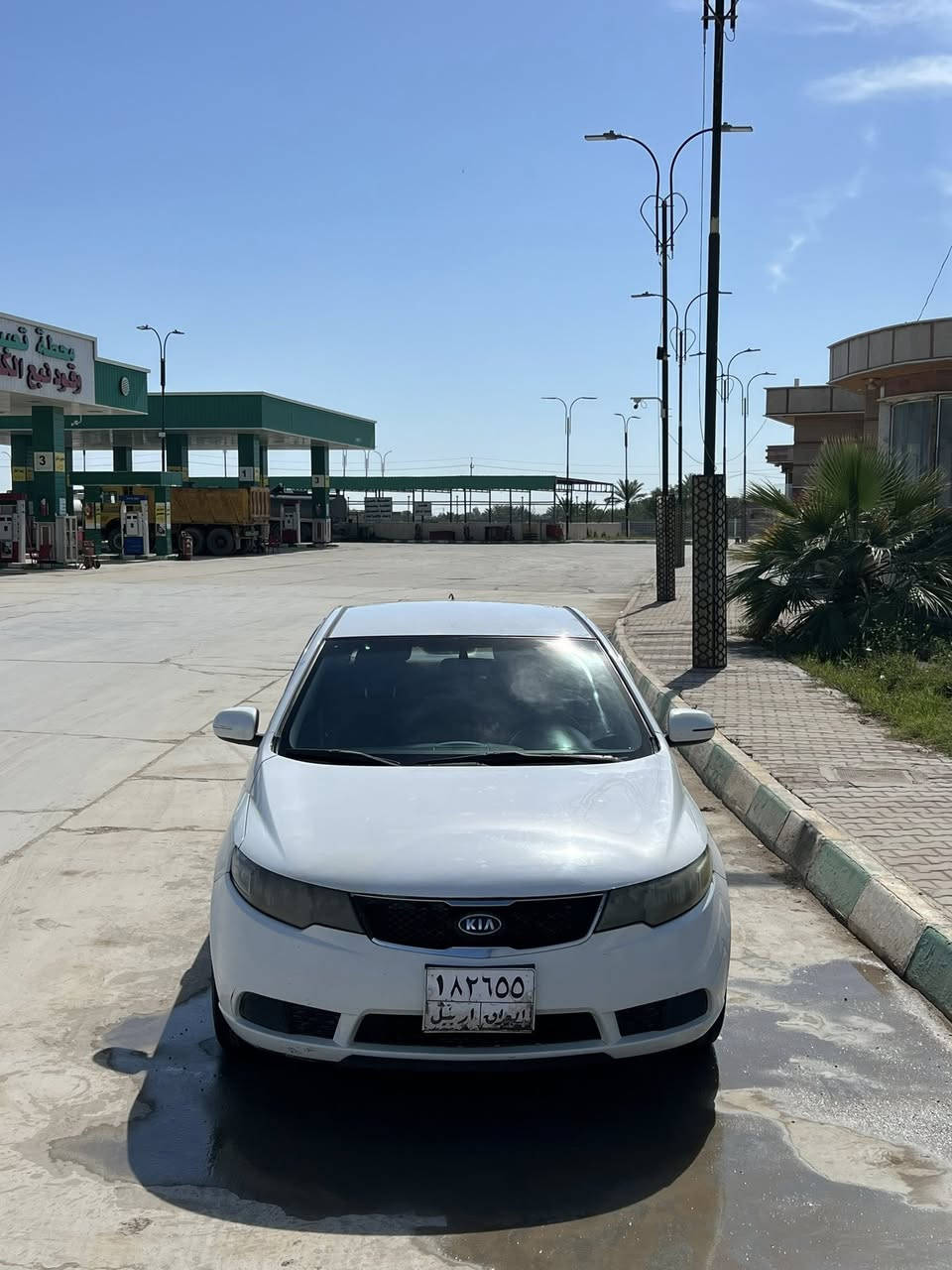 سيراتو م١١ خليجي ١٦٠٠ رقم اربيل ماكو ولا غرامه عليها ، كير ومكينه وحداديه جاهزات ، مصبوغه حزام اثر شخوط وطخات بسيطه بدون دواخل.
السعر ٨٣ وبيها مجال بسيط ، بابل الكفل
***********
